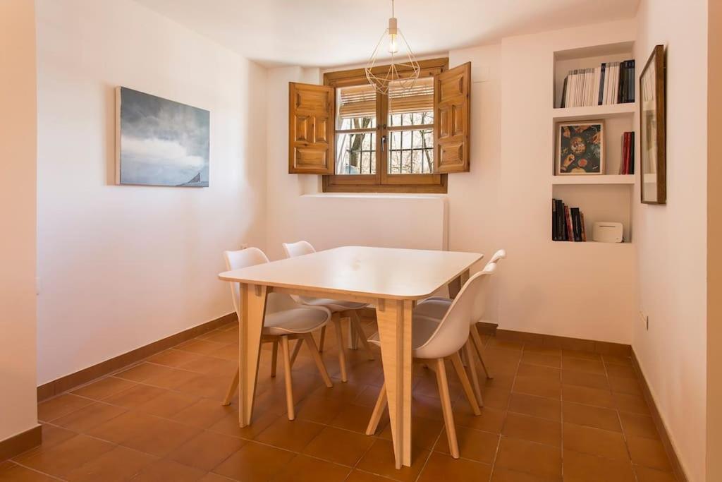 グラナダ Casa Tipica Del Albaicin Con Interior De Disenoヴィラ エクステリア 写真